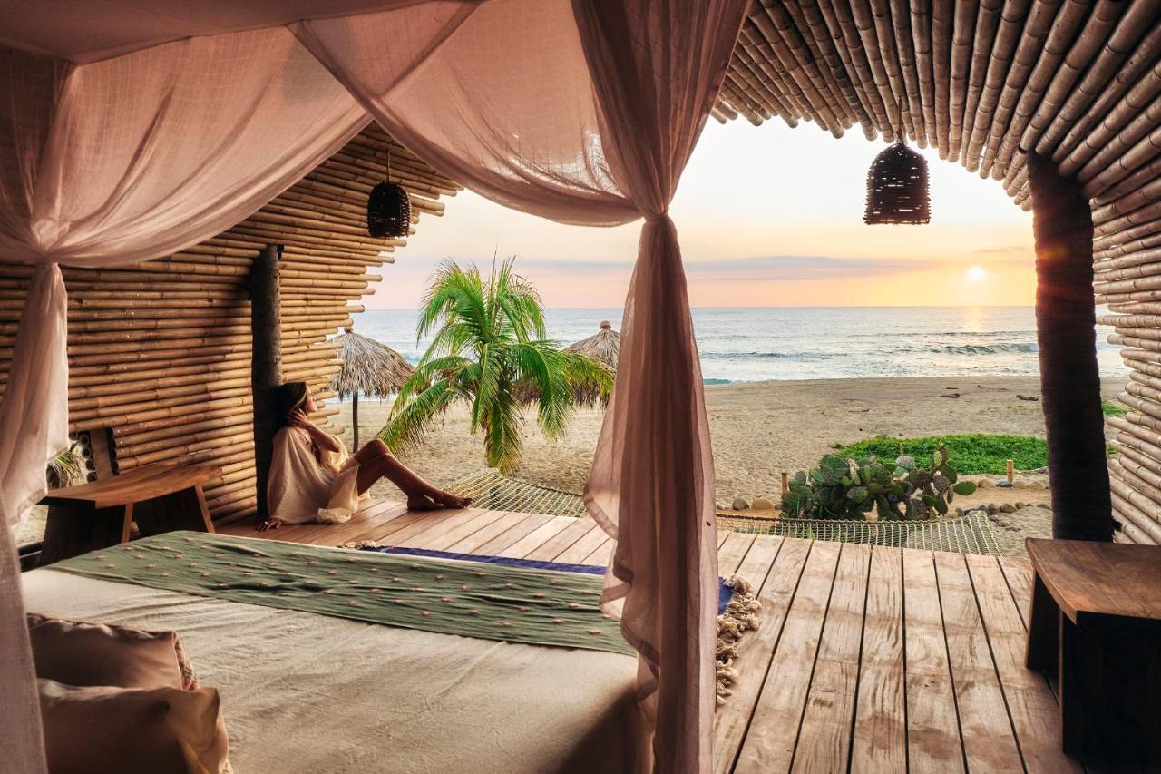 Playa Viva Hotel Juluchuca Exterior photo