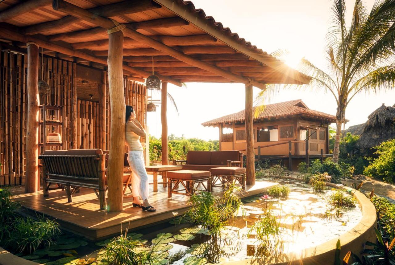 Playa Viva Hotel Juluchuca Exterior photo